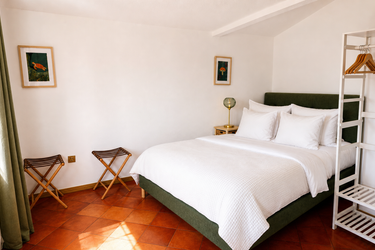 ROOM 13
