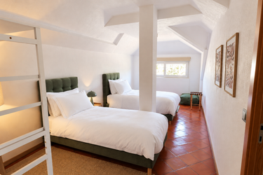 ROOM 14